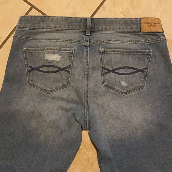 Abercrombie & Fitch Bootcut Jean - Picture 8 of 9